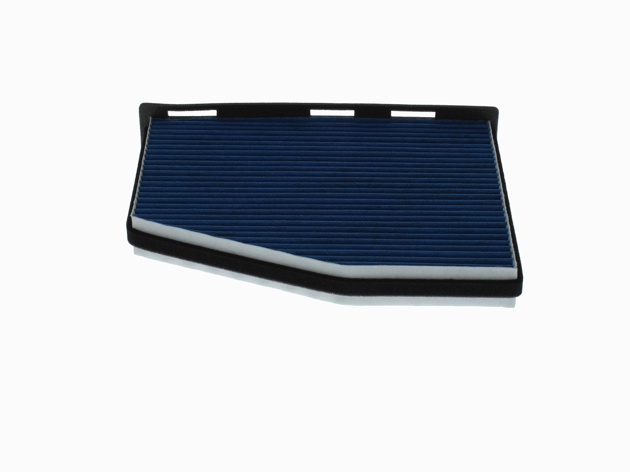 Фільтр повітряний обігрівача Bosch 0986628615 ціна, від 13.55 USD