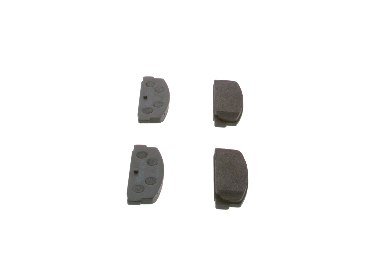 Задні гальмівні колодки Bosch 0986424817 ціна, від 23.39 USD