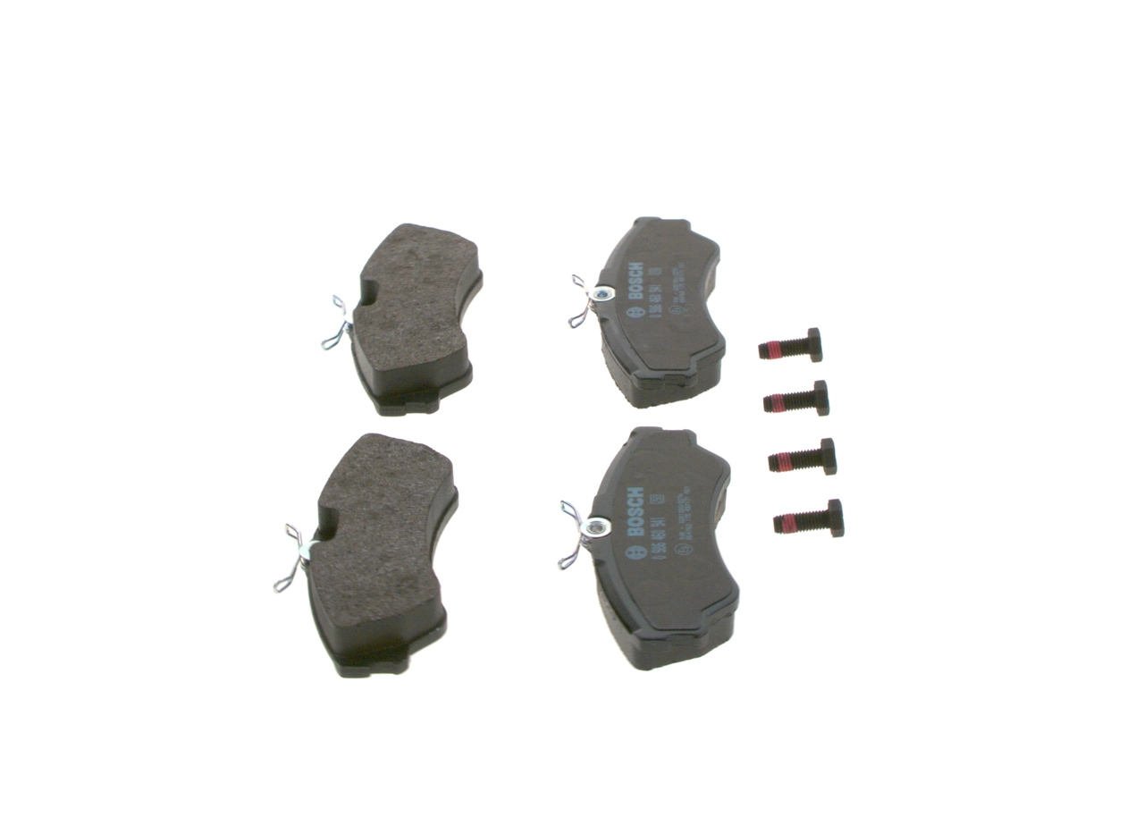 Передні тормозні колодки 0986460941 Bosch