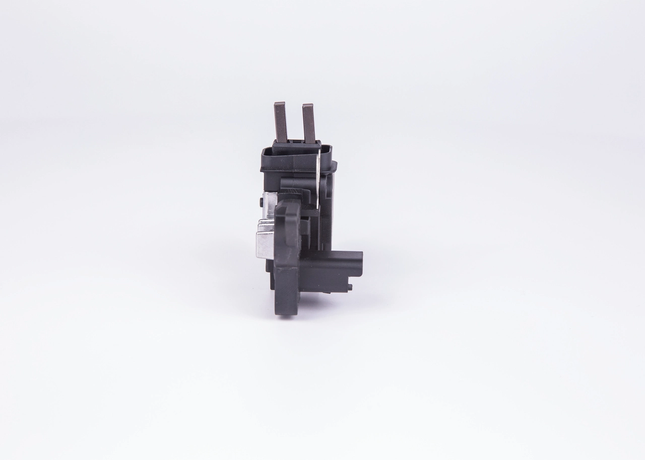Купити 1986AE0092 Bosch Реле регулятор напруги генератора