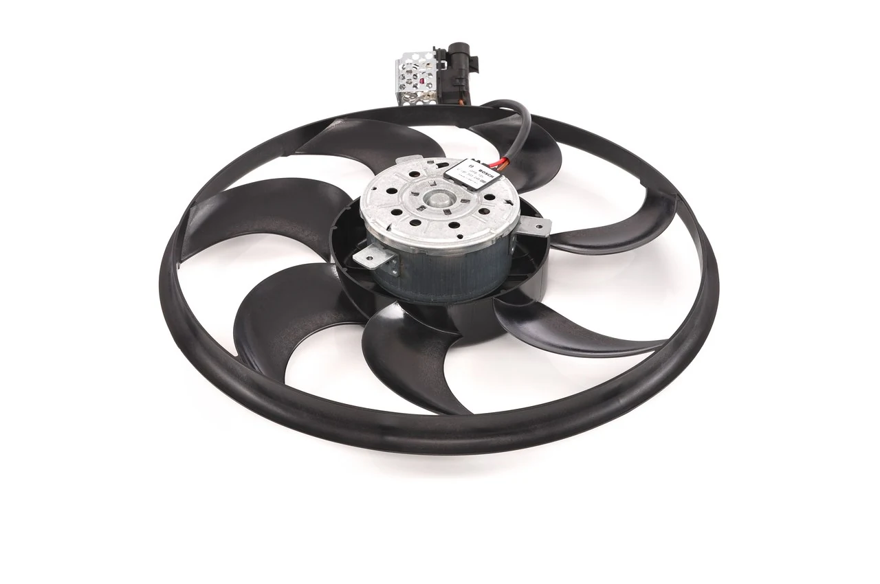 Вентилятор радіатора Bosch 0130303245 ціна, від 49.77 USD