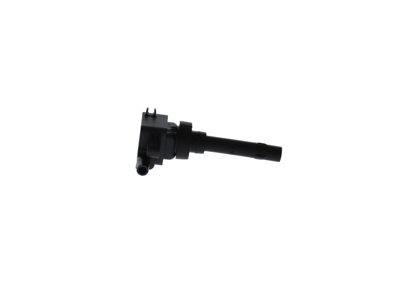 F01R00A093 Bosch Котушка запалювання