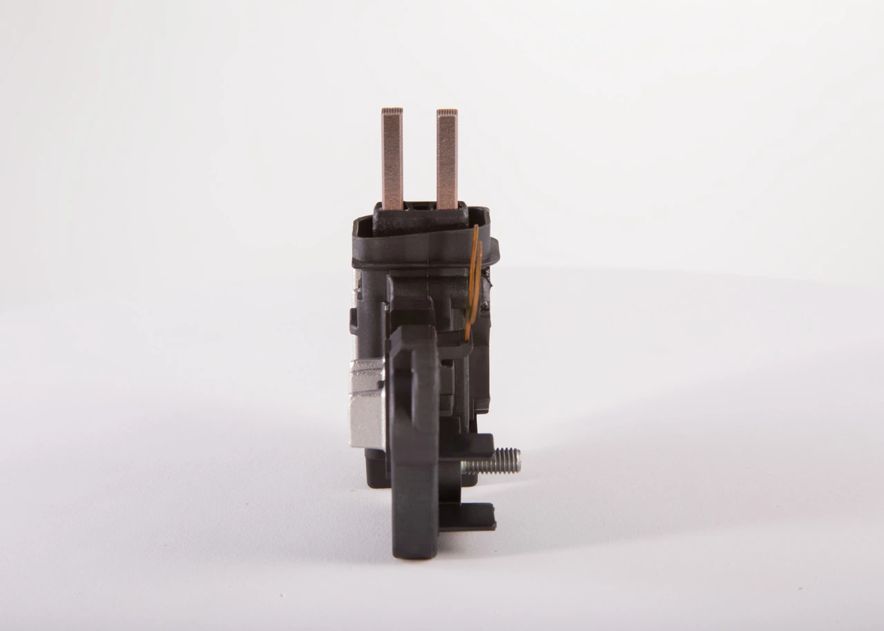 F00M144129 Bosch Реле-регулятор (напруги)