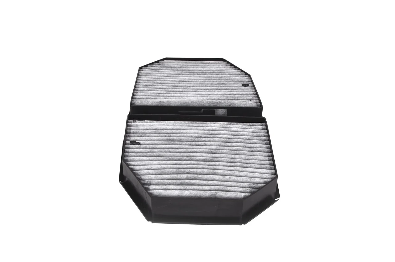 Фільтр повітряний обігрівача Bosch 1987435508 ціна, від 61.99 USD