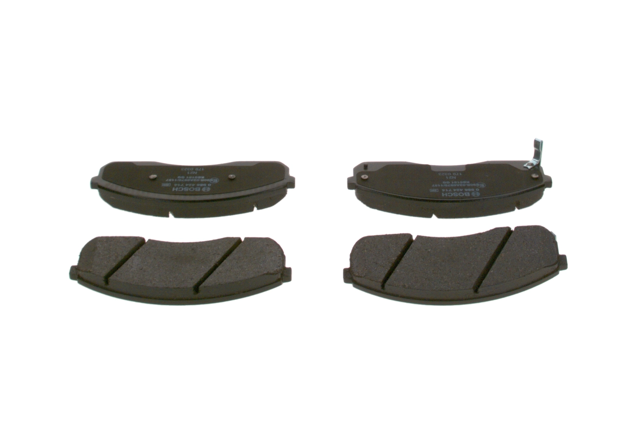 0986424714 Bosch Передні гальмівні колодки
