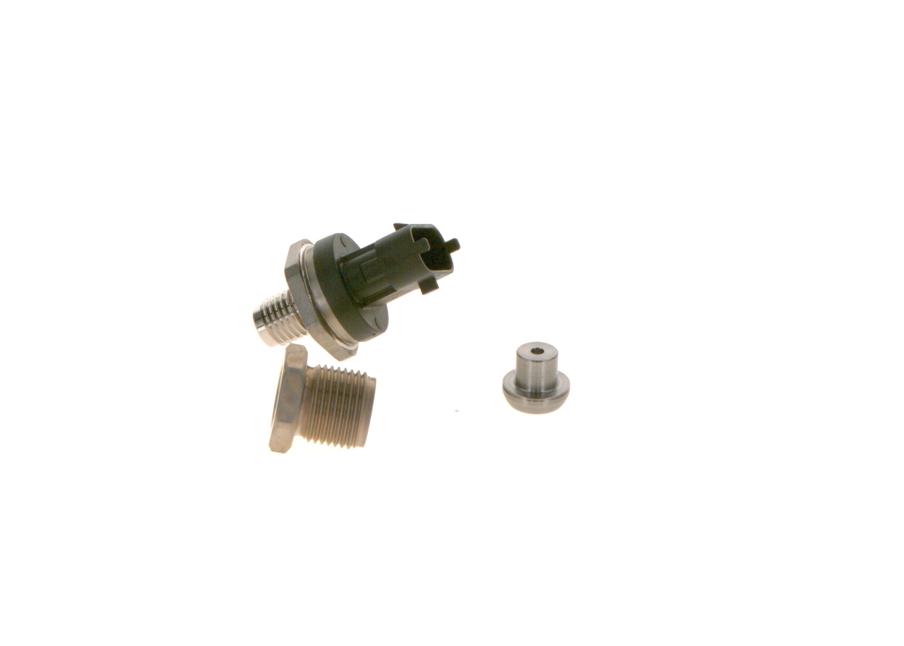 Датчик тиску палива Bosch F00R004556 ціна, від 112.14 USD