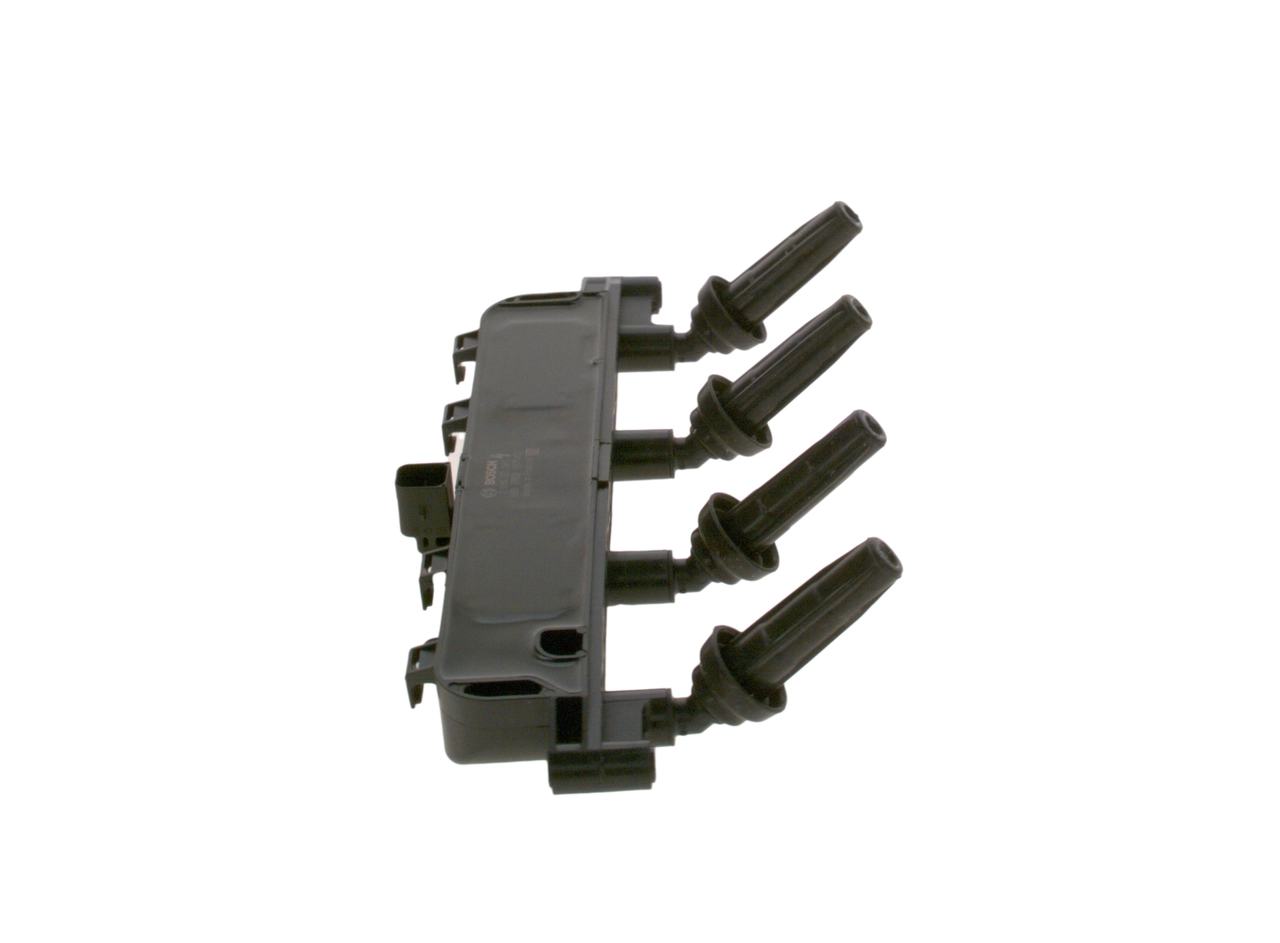 Котушка запалювання Bosch 0986221084 ціна, від 62.08 USD