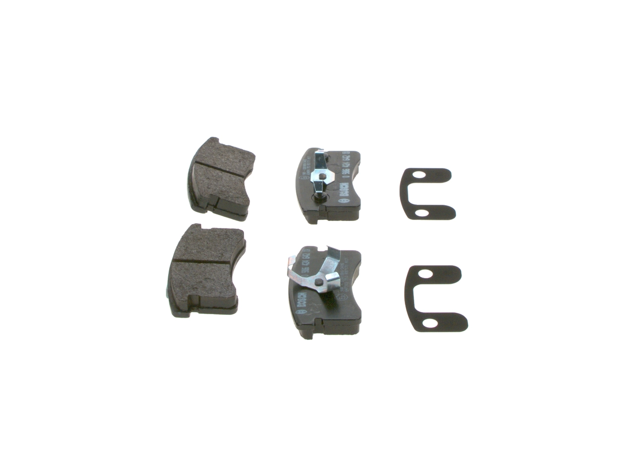 Гальмівні колодки Bosch 0986424642 ціна, від 17.84 USD