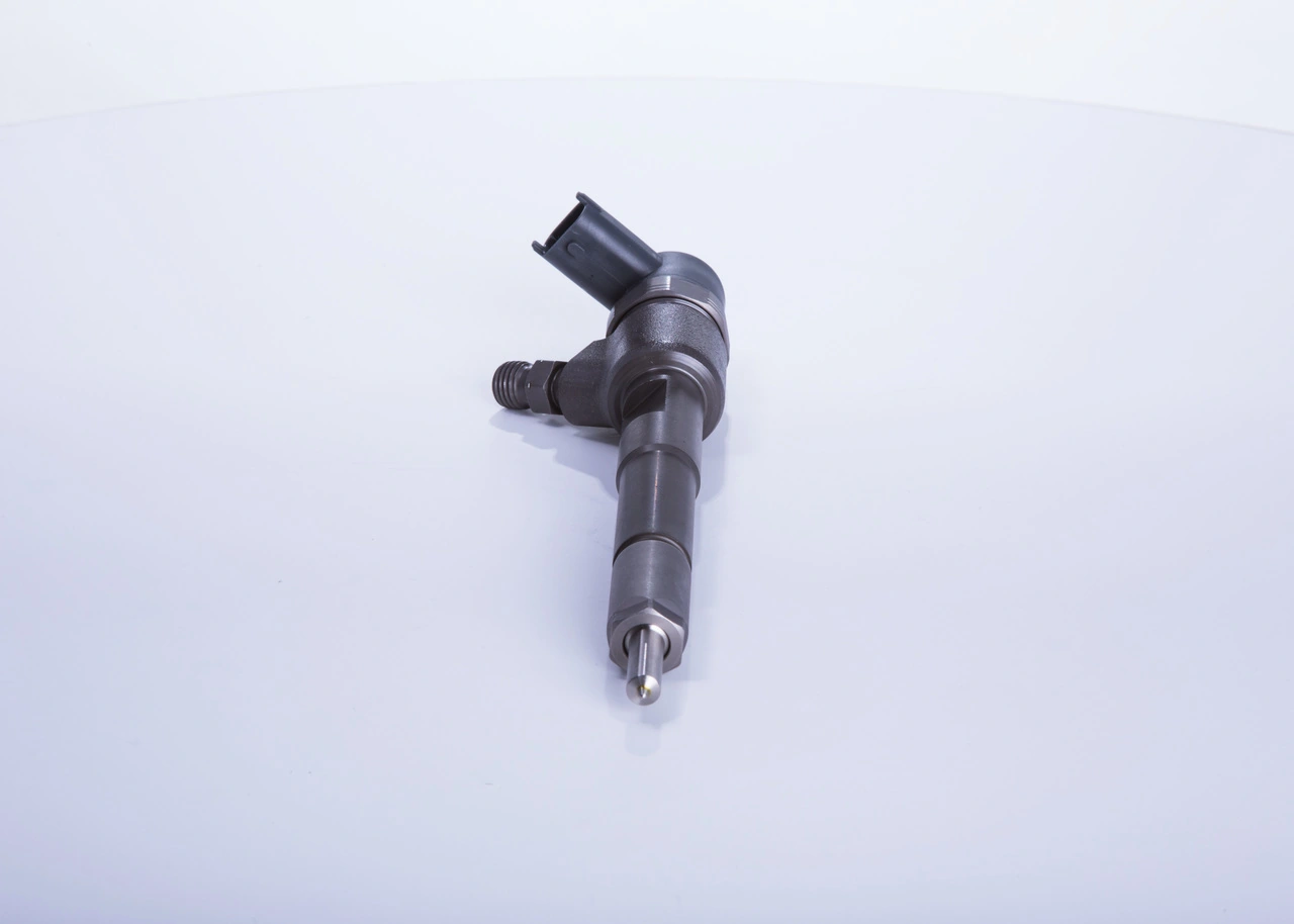 Форсунка паливна Bosch 0445110351 ціна, від 118.05 USD
