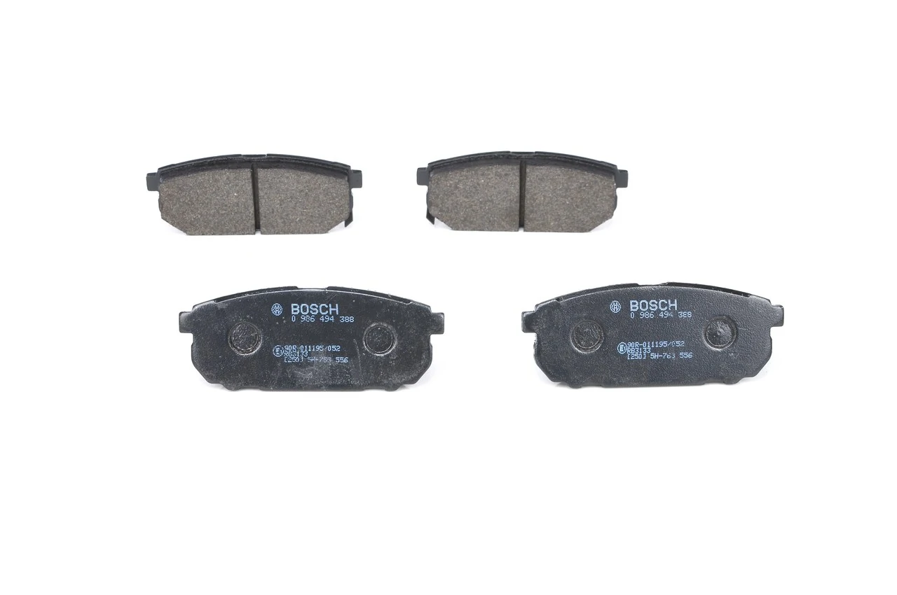 Задні гальмівні колодки Bosch 0986494388 ціна, від 20.27 USD