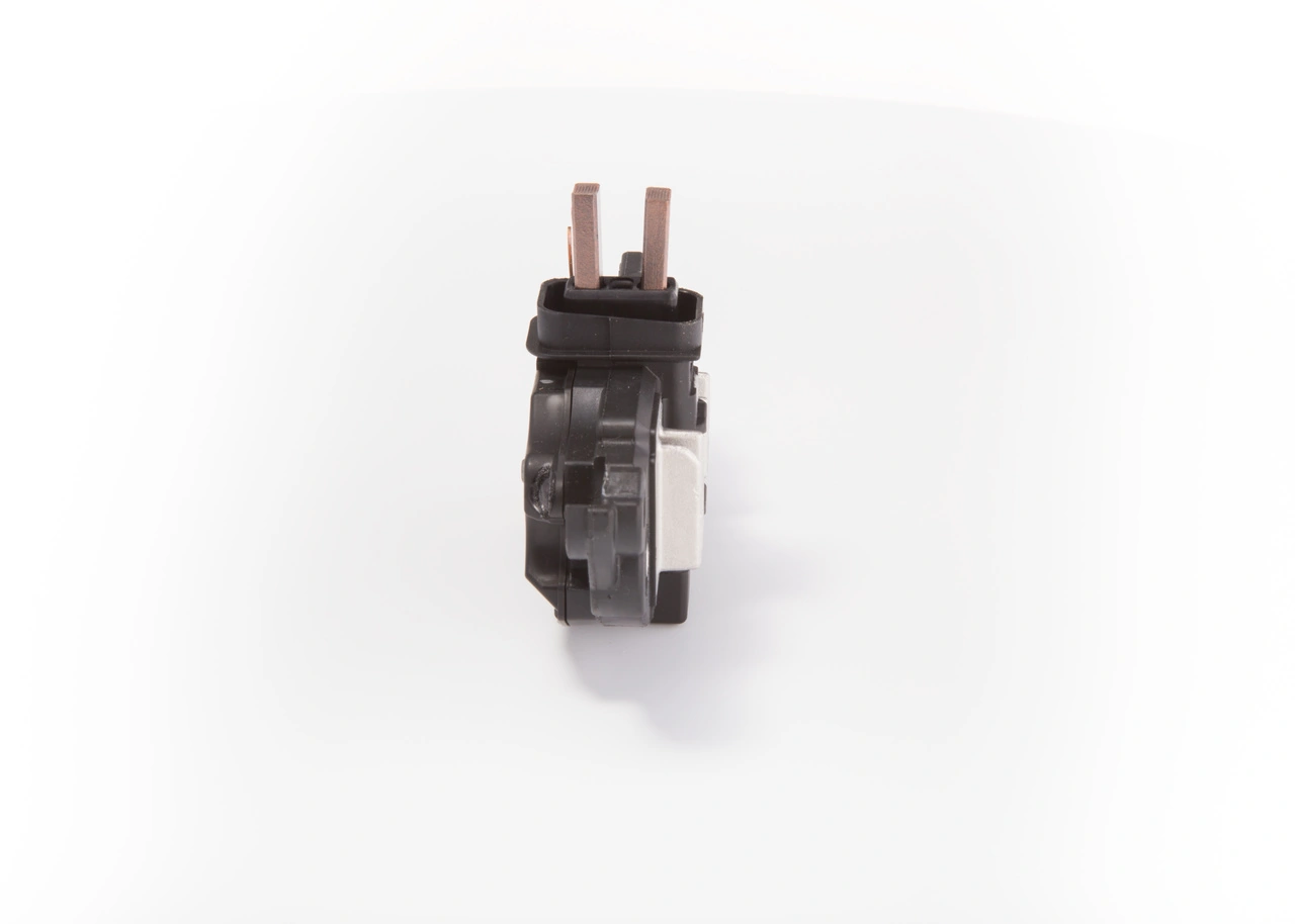Купити F00M144125 Bosch Реле регулятор напруги генератора