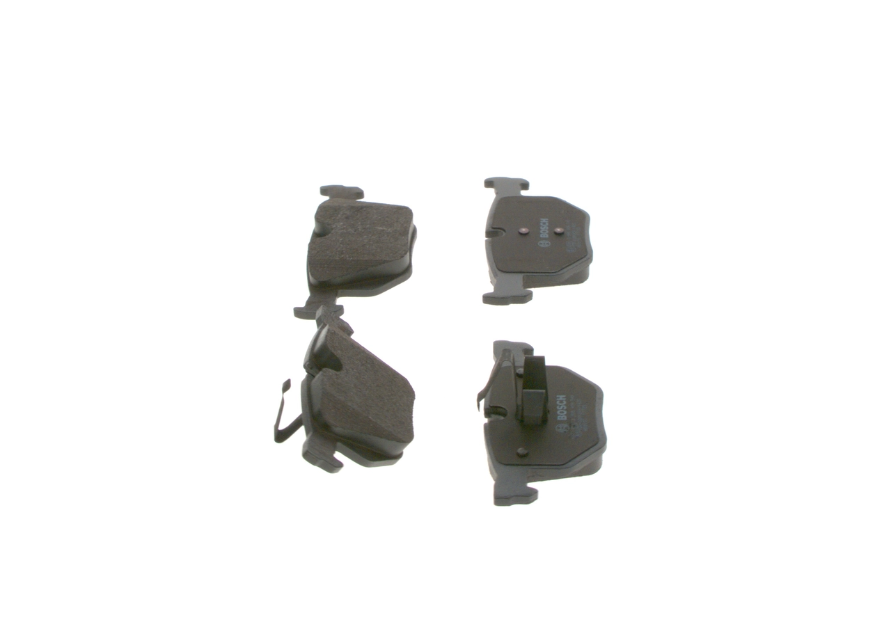 Задні гальмівні колодки Bosch 0986494540 ціна, від 36.18 USD