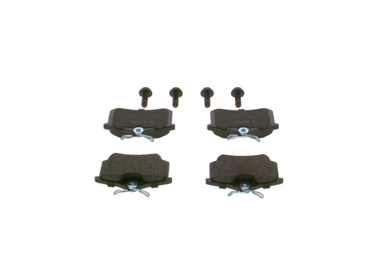 Задні гальмівні колодки Bosch 0986424751 ціна, від 20.15 USD