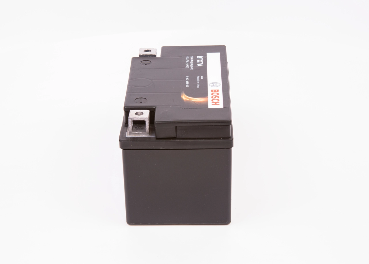 Задні гальмівні колодки Bosch 0986495231 ціна, від 15.12 USD