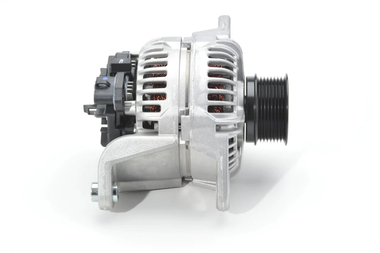Генератор Bosch 0124555017 ціна, від 135.31 USD