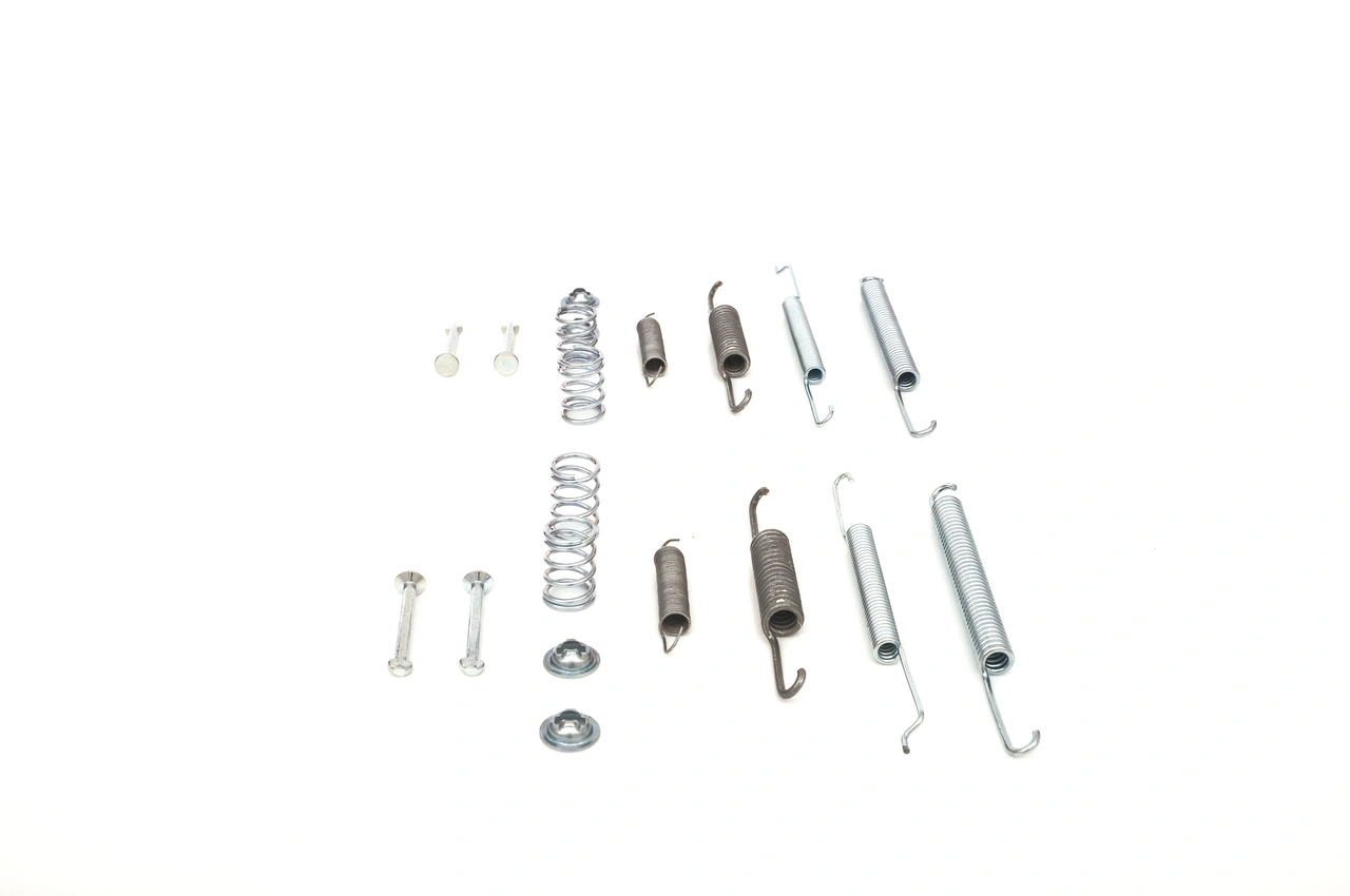 Купити 1987475204 Bosch Монтажний комплект задніх барабанних колодок
