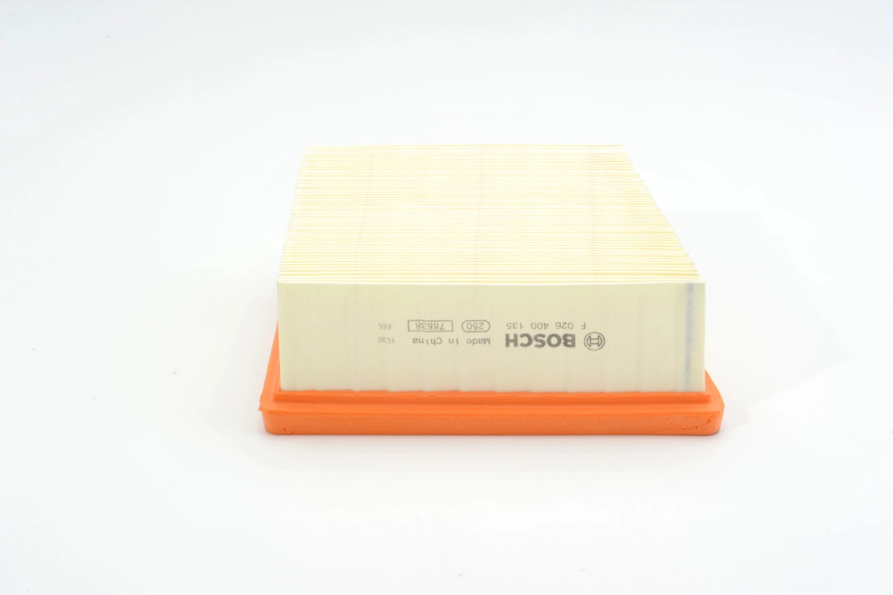 F026400135 Bosch Повітряний фільтр двигуна