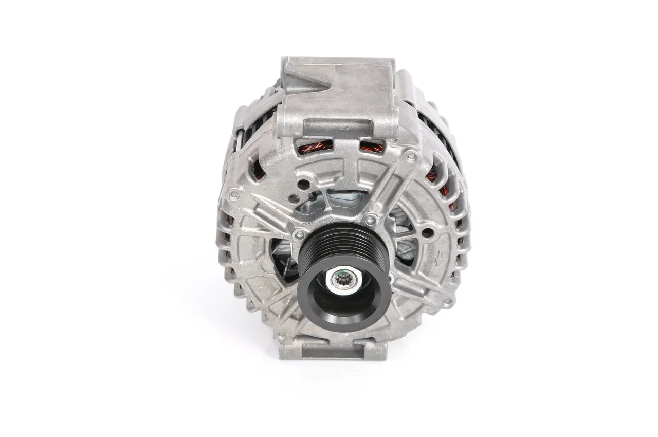 0121813002 Bosch Авто генератор
