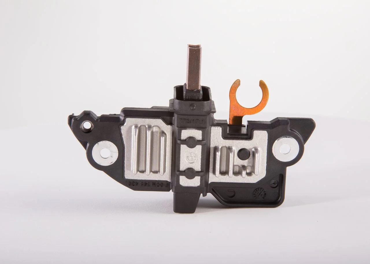 Реле зарядки генератора Bosch F00M144129 ціна, від 19.00 USD