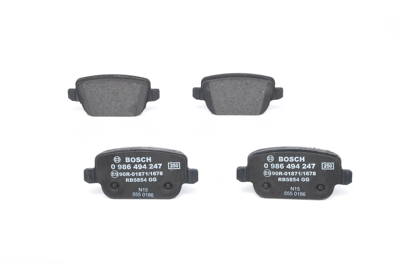 Задні гальмівні колодки Bosch 0986494247 ціна, від 28.00 USD
