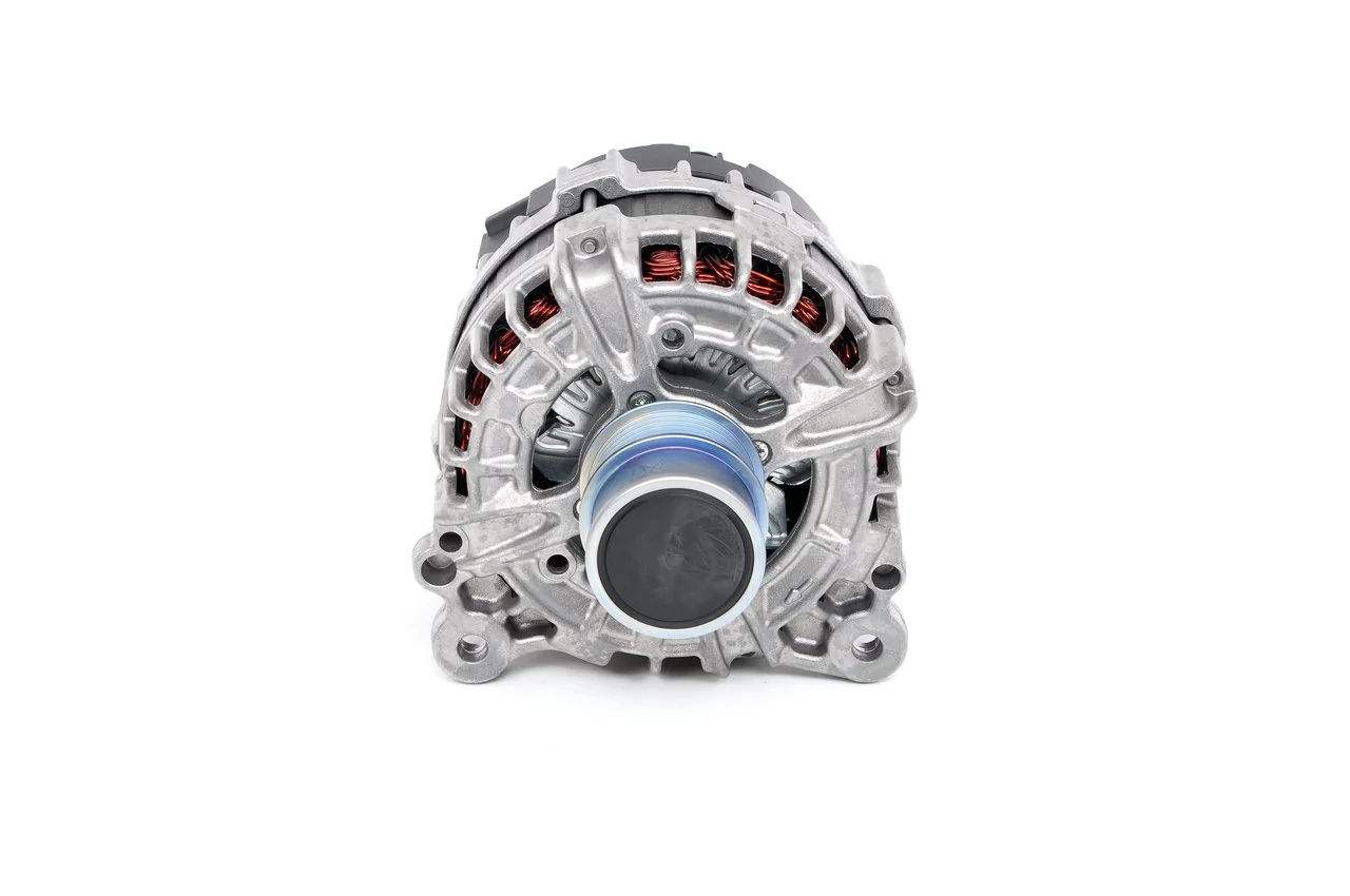 0125811131 Bosch Авто генератор