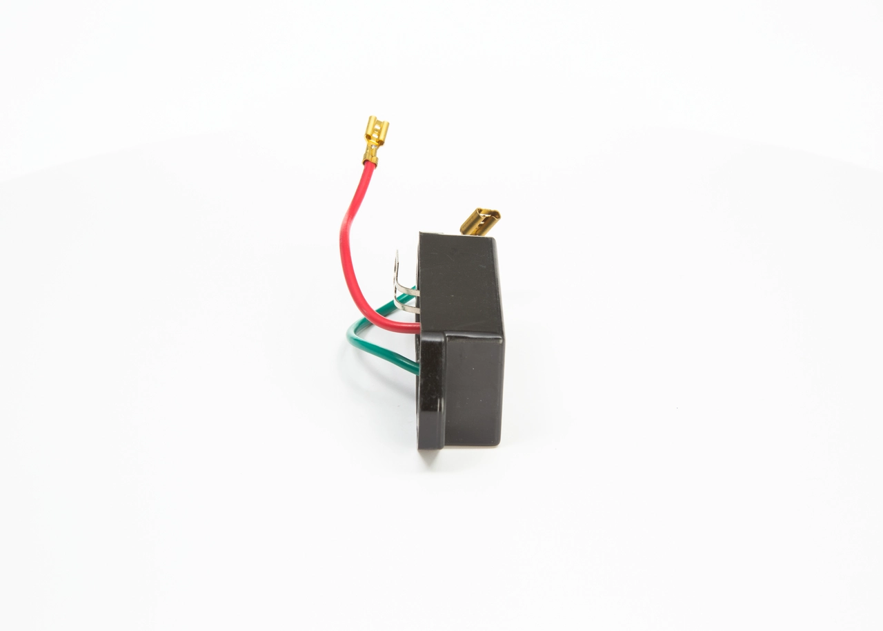 Купити 1986AE0005 Bosch Реле регулятор напруги генератора