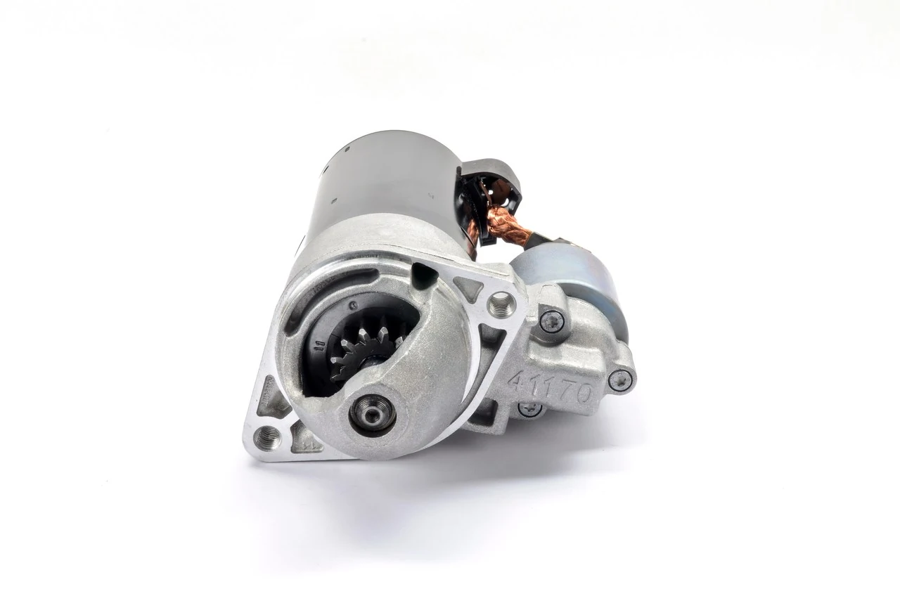 Стартер Bosch 0001139065 ціна, від 57.01 USD