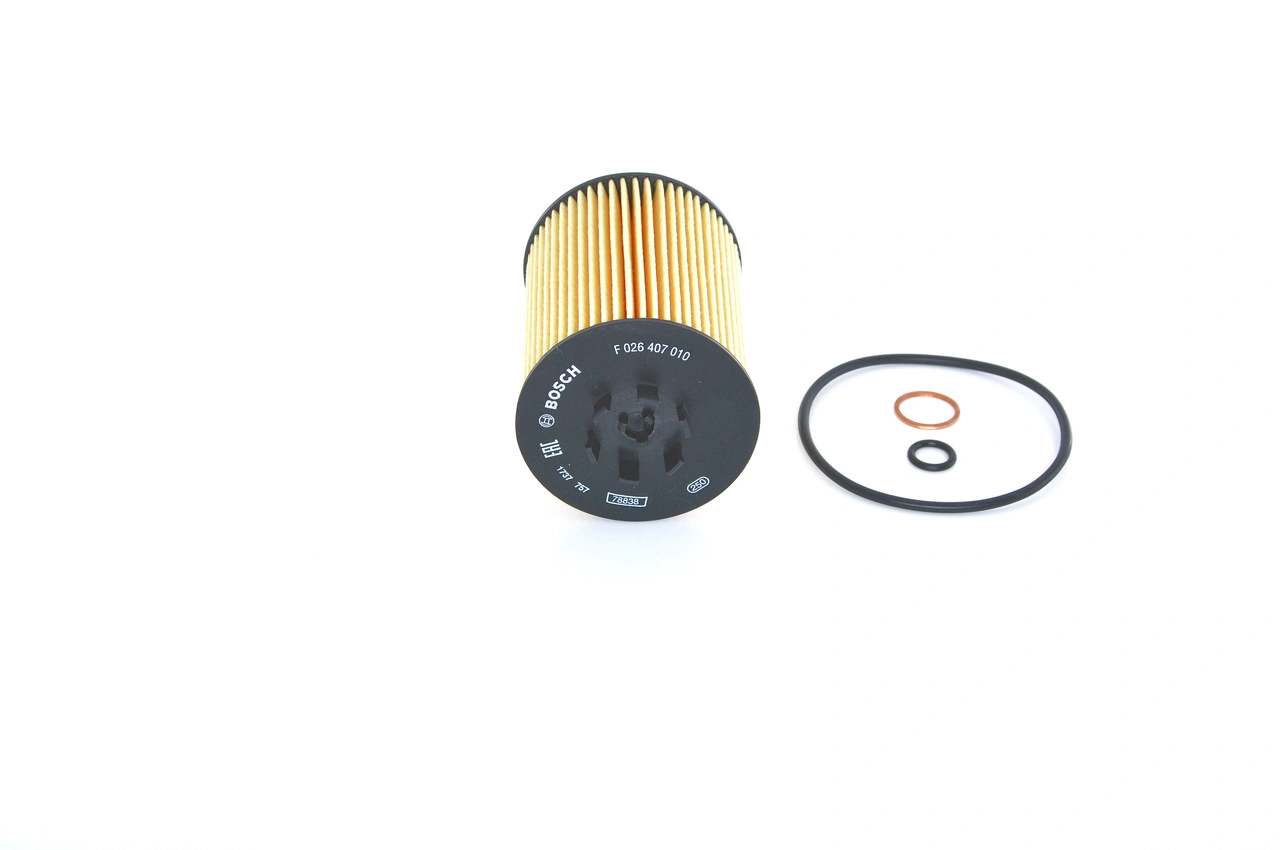 Масляний фільтр двигуна Bosch F026407010 ціна, від 10.04 USD