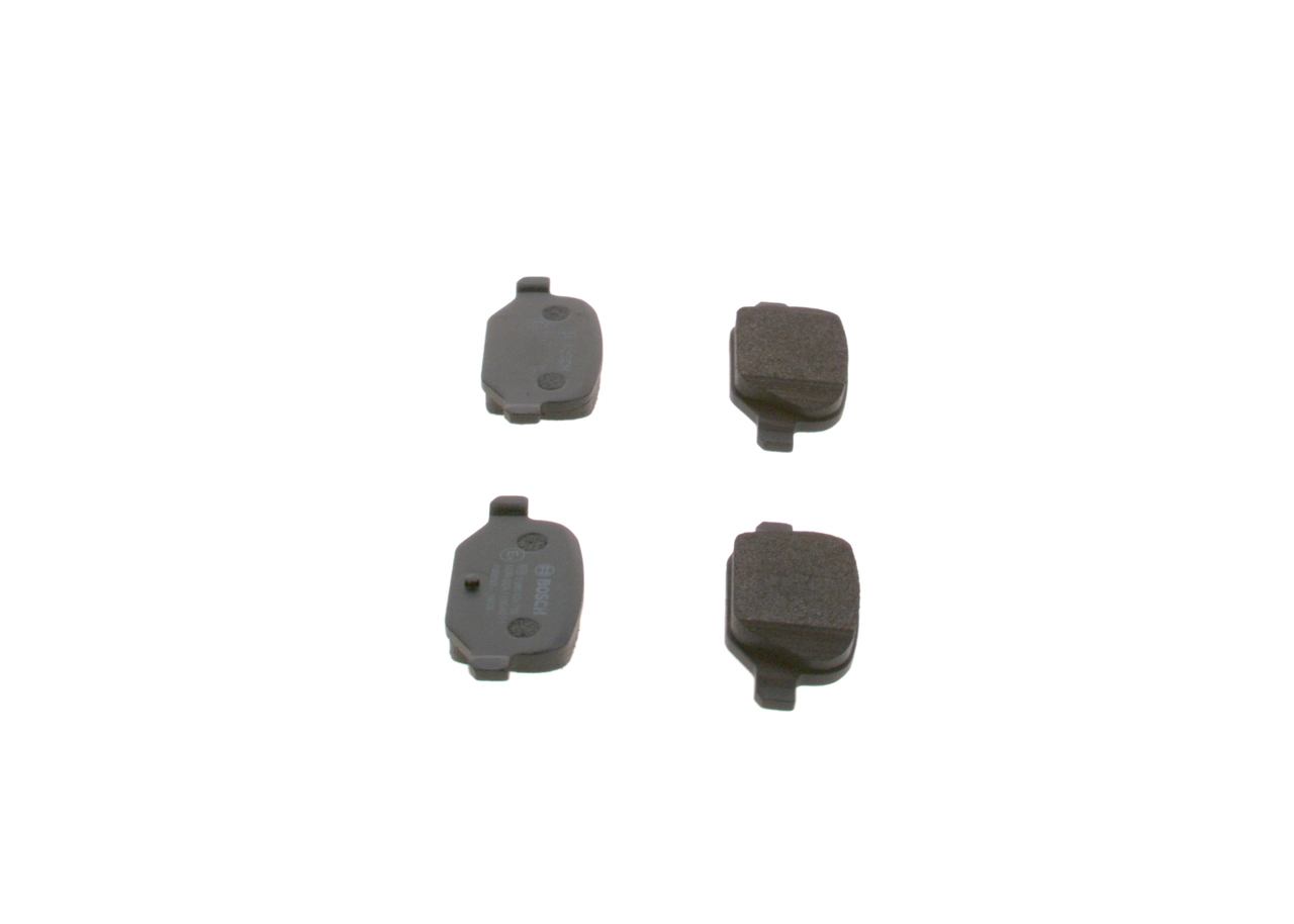 Задні гальмівні колодки Bosch 0986424756 ціна, від 22.70 USD