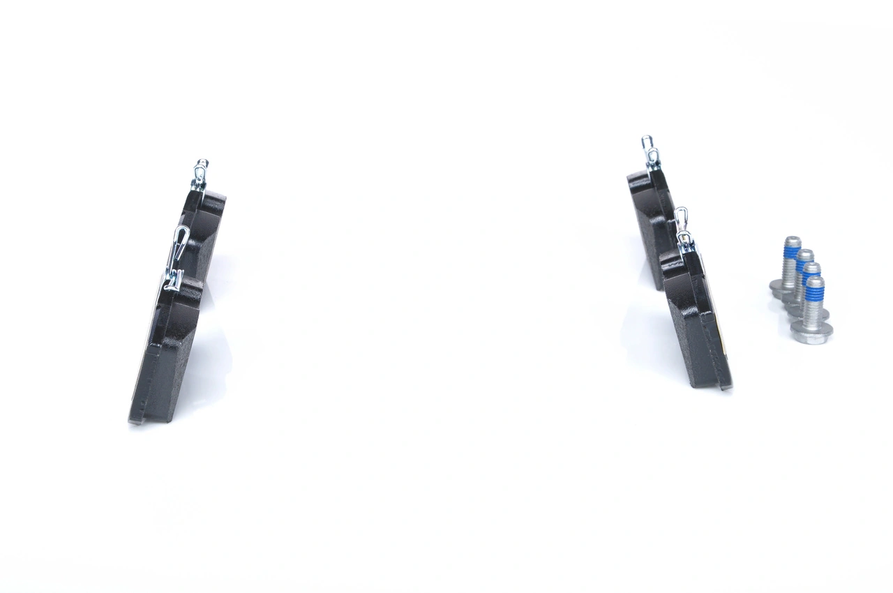 Задні гальмівні колодки Bosch 0986494516 ціна, від 19.31 USD