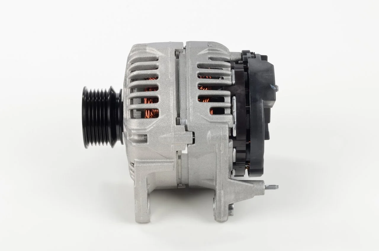 Генератор Bosch 0124315003 ціна, від 48.14 USD