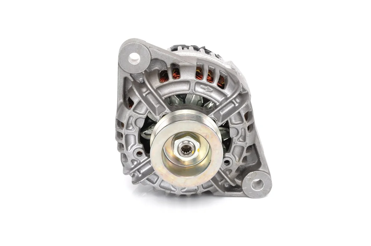 Генератор Bosch 0124415015 ціна, від 43.07 USD