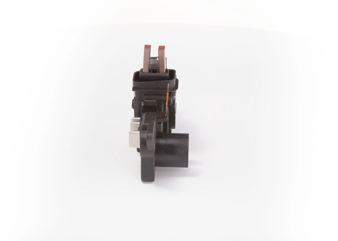 Реле зарядки генератора Bosch F00MA45206 ціна, від 21.09 USD