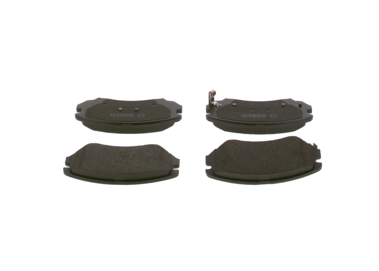 Гальмівні колодки Bosch 0986424815 ціна, від 26.23 USD