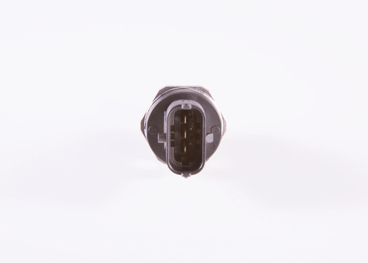 Купити 0281002930 Bosch Датчик тиску палива
