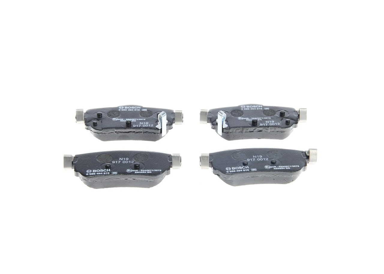 Задні гальмівні колодки Bosch 0986494816 ціна, від 23.62 USD