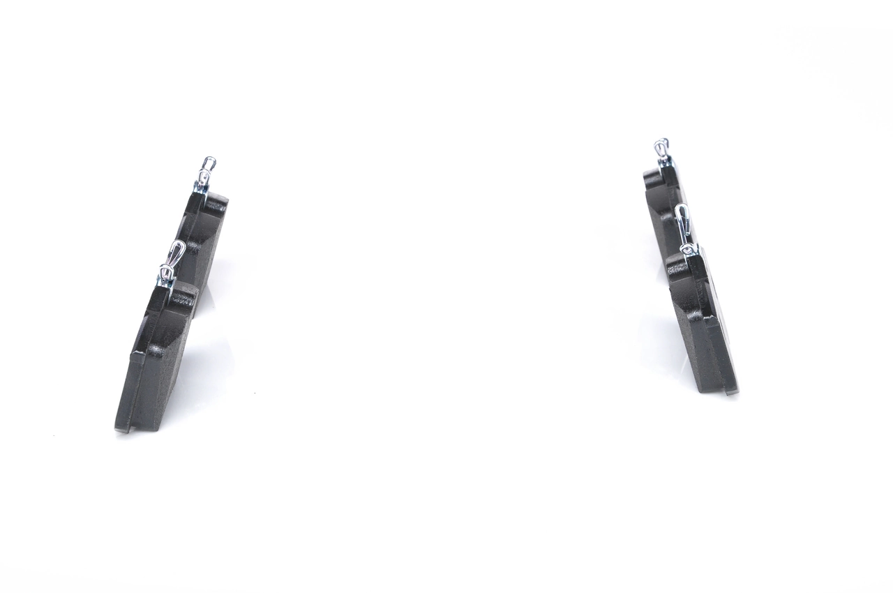 Задні гальмівні колодки Bosch 0986494387 ціна, від 20.56 USD