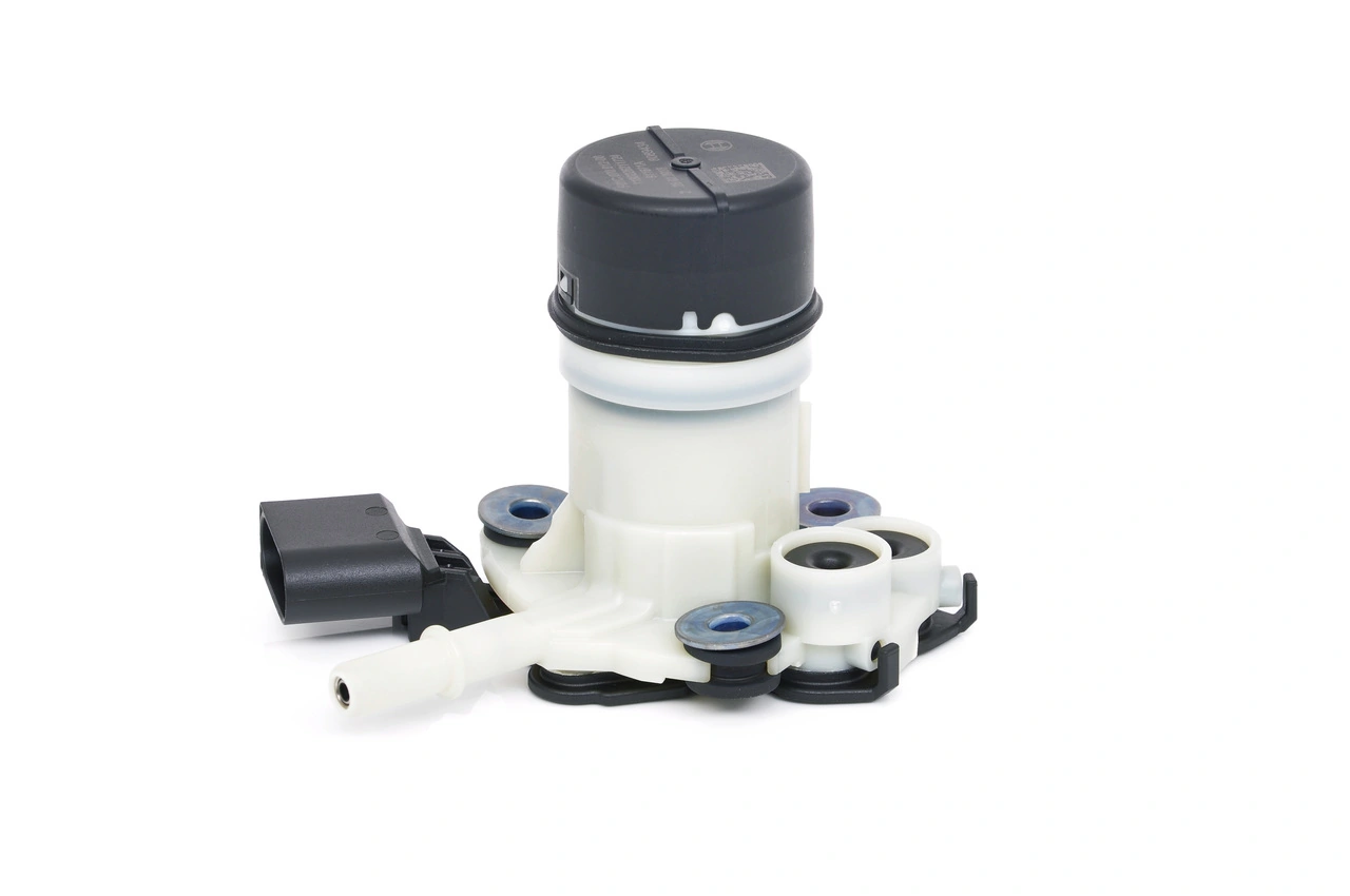 Насос AD BLUE Bosch F01C600265 ціна, від 359.67 USD