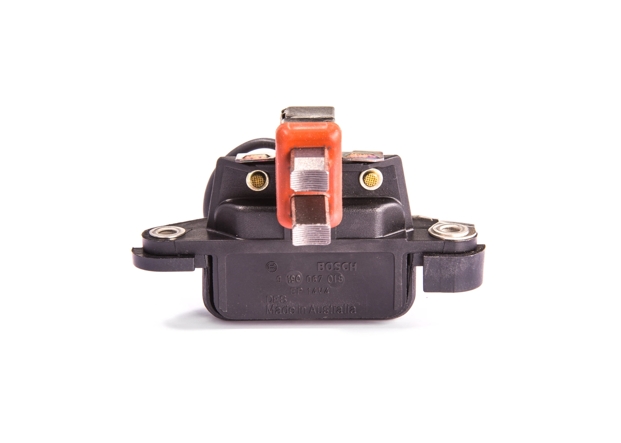 9190067018 Bosch Реле-регулятор (напруги)