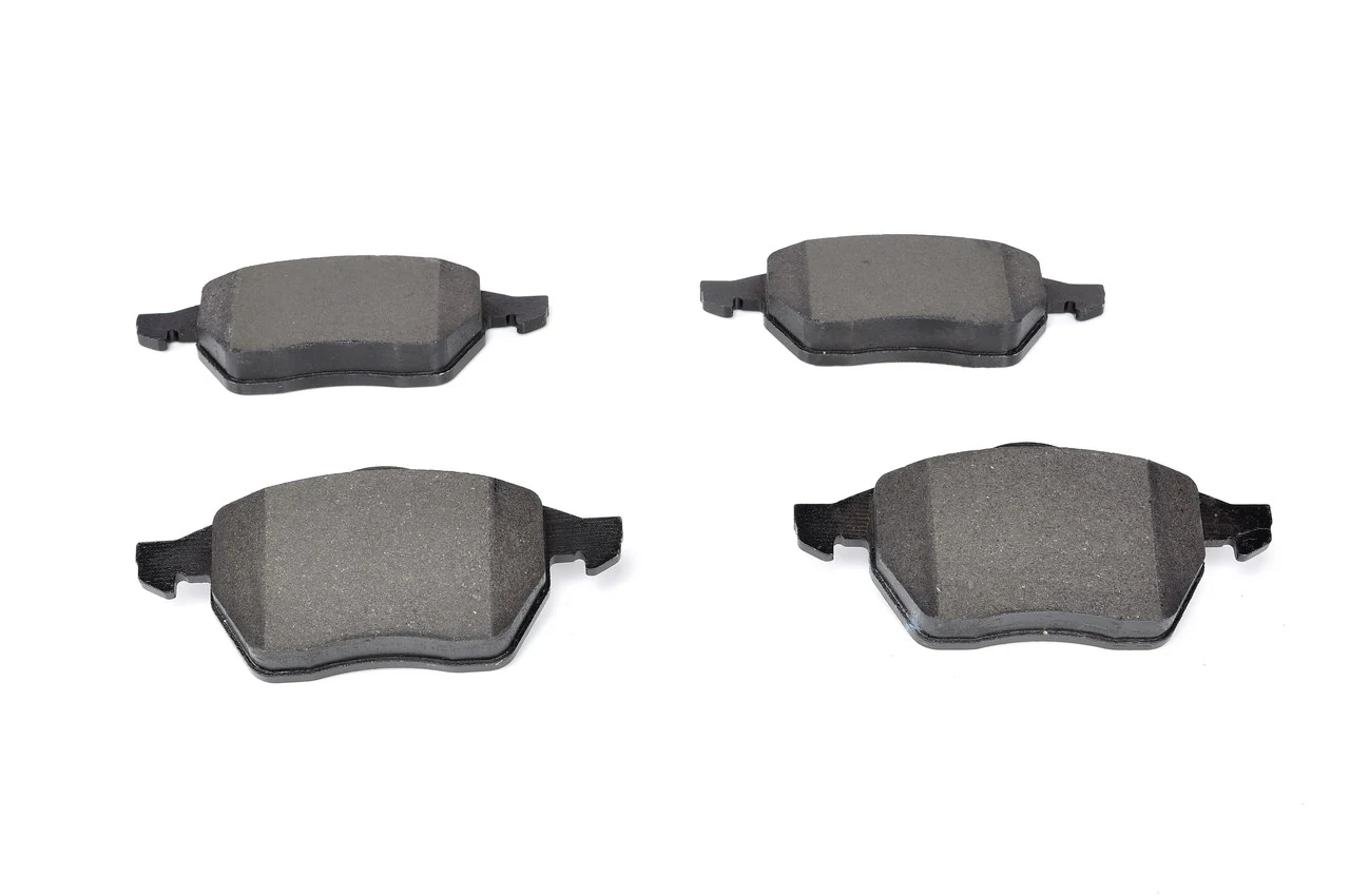 Передні тормозні колодки 0986424460 Bosch