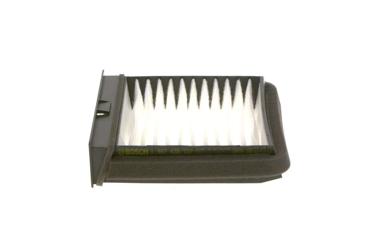 Фільтр повітряний обігрівача Bosch 1987432157 ціна, від 7.60 USD
