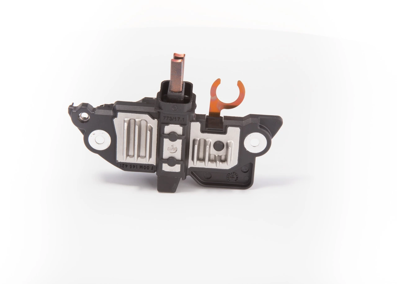 Купити F00MA45206 Bosch Реле регулятор напруги генератора
