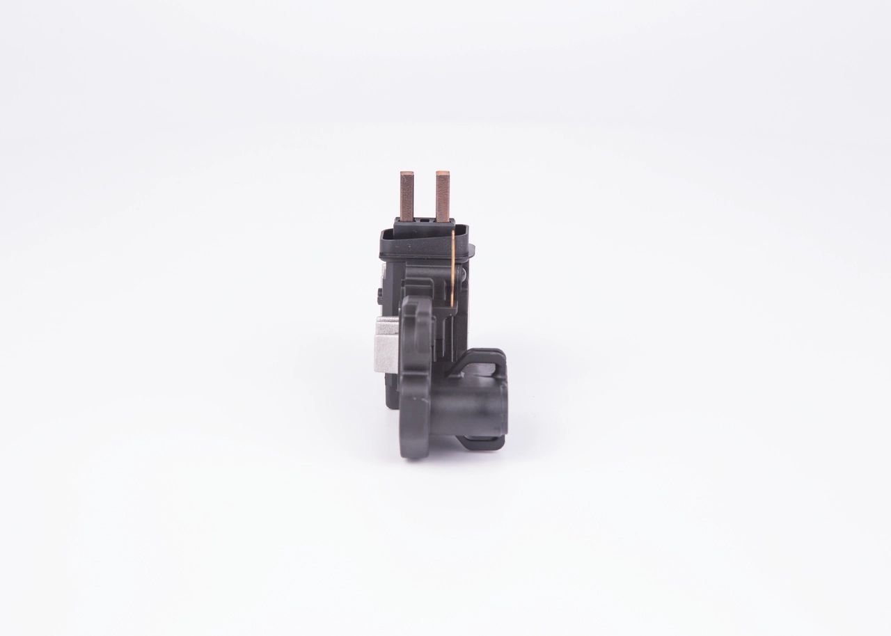 Купити 1986AE0100 Bosch Реле регулятор напруги генератора