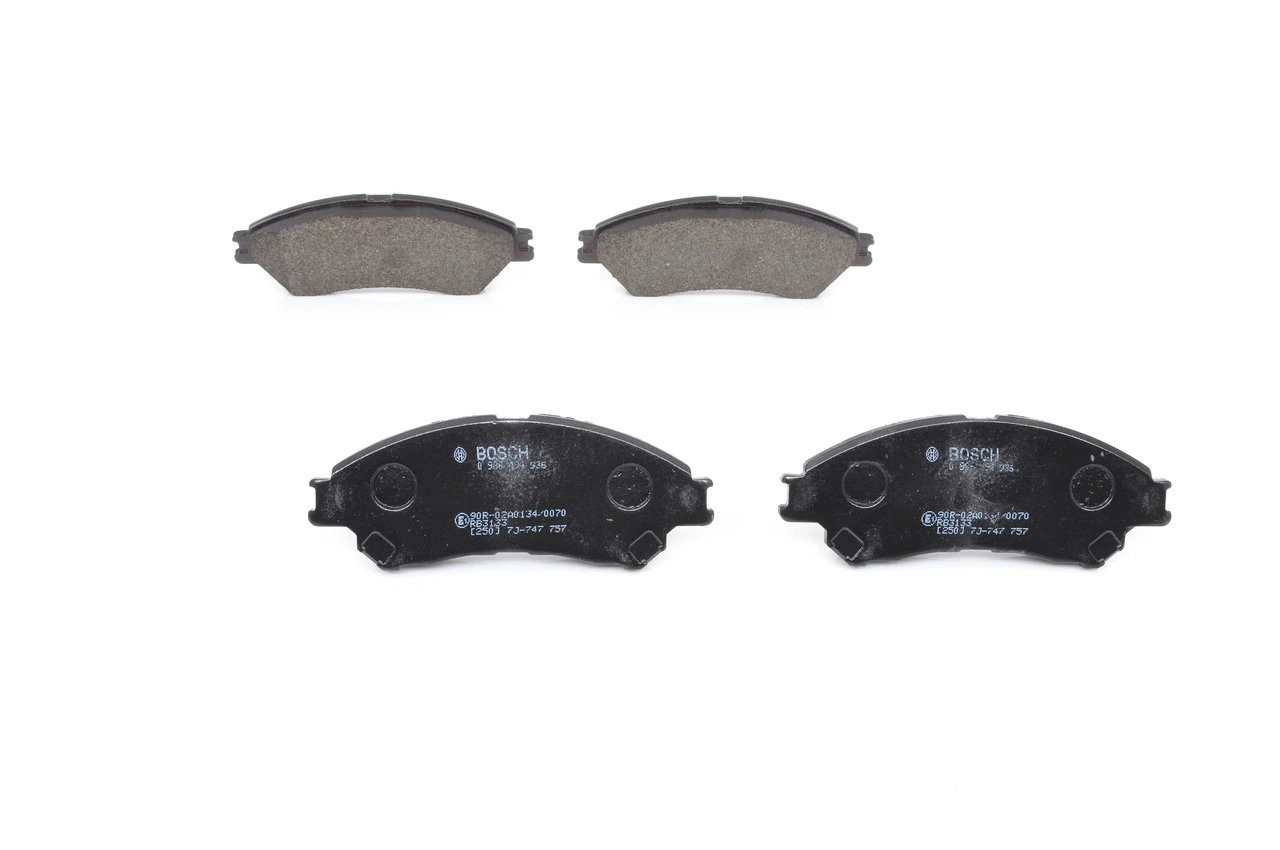 0986494936 Bosch Передні гальмівні колодки