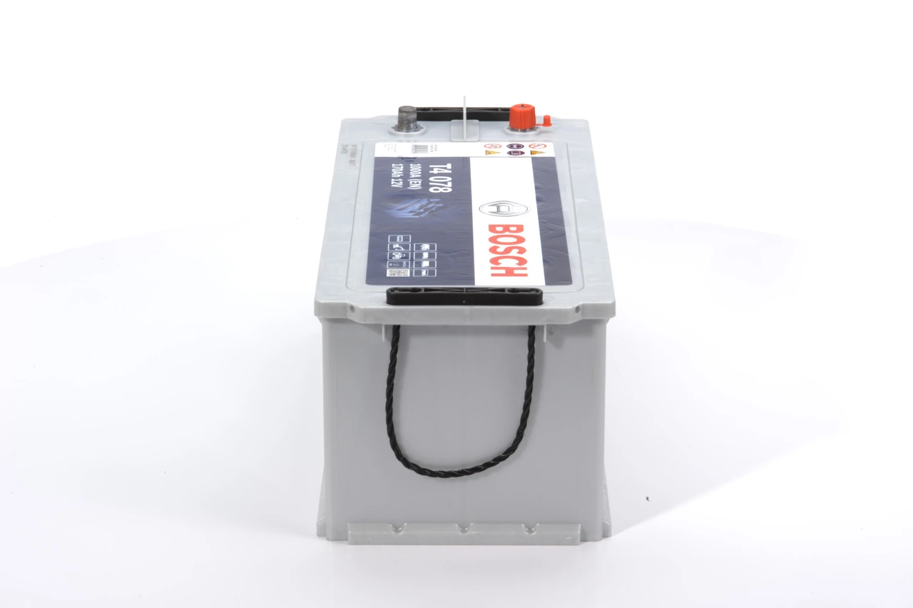 0092T40780 Bosch Авто акумулятор