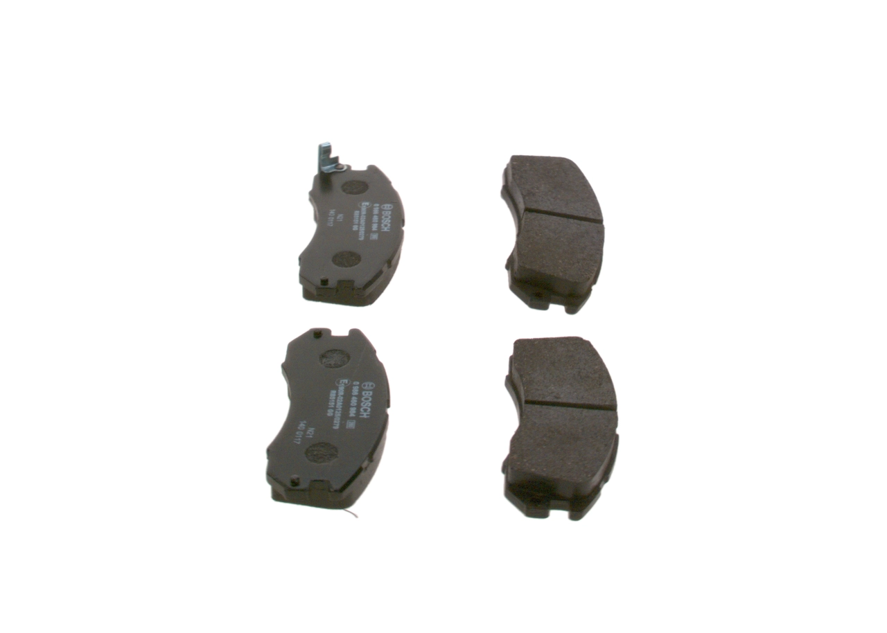 Гальмівні колодки Bosch 0986460984 ціна, від 22.80 USD