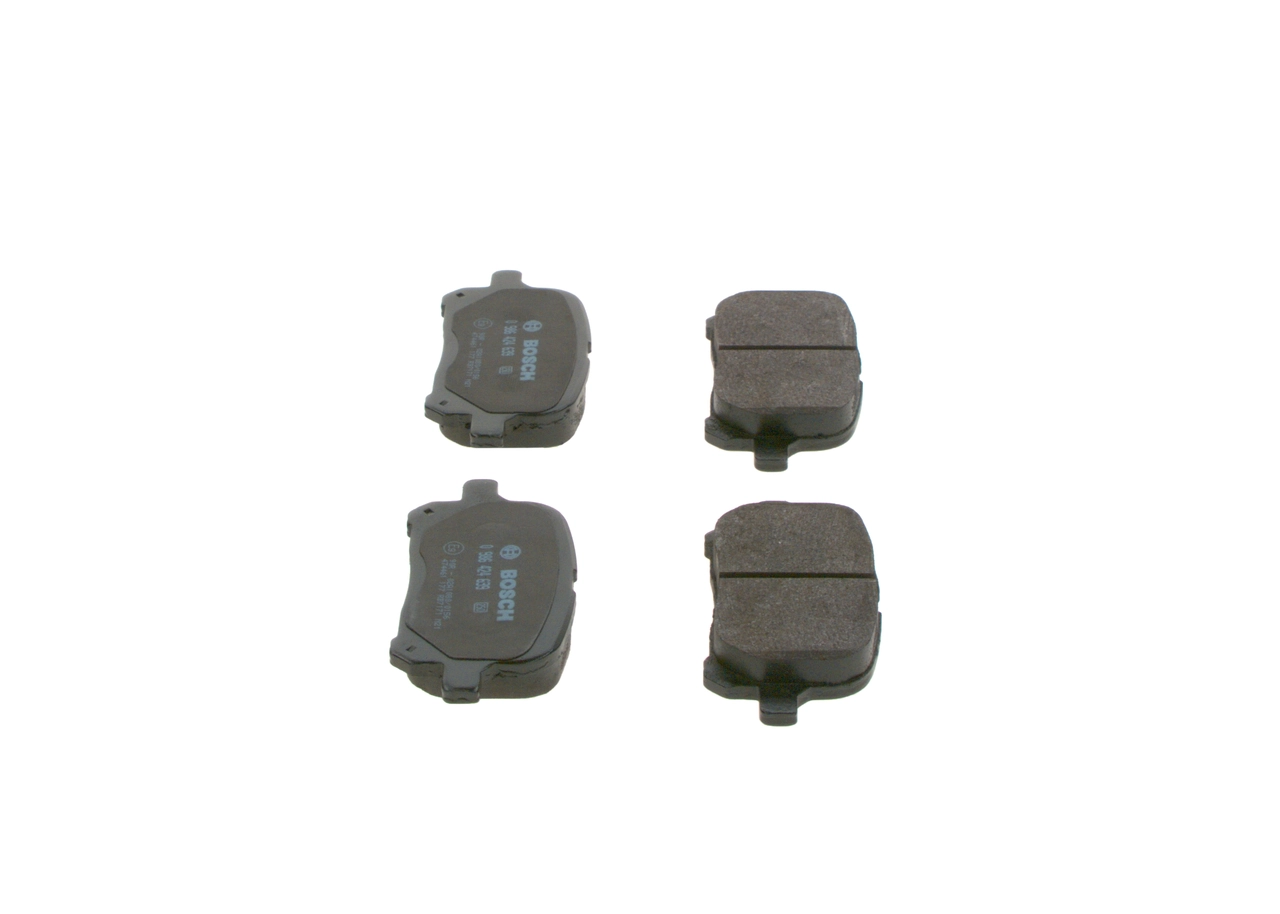 Купити 0986424639 Bosch Колодки гальмівні передні, дискові