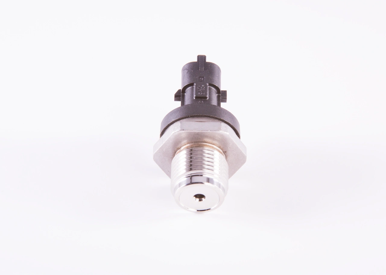 Датчик тиску палива Bosch 0281002908 ціна, від 112.54 USD