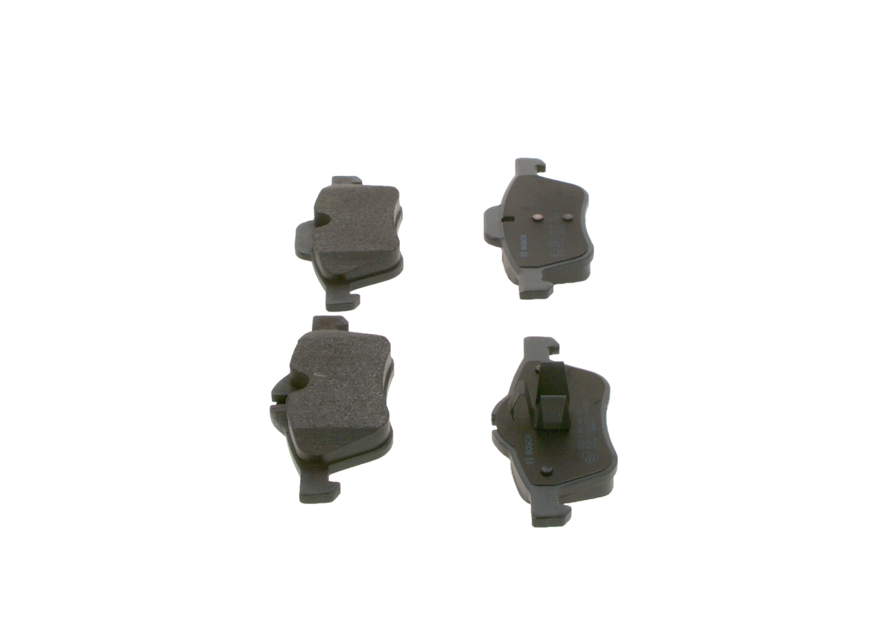 Гальмівні колодки Bosch 0986424652 ціна, від 30.31 USD