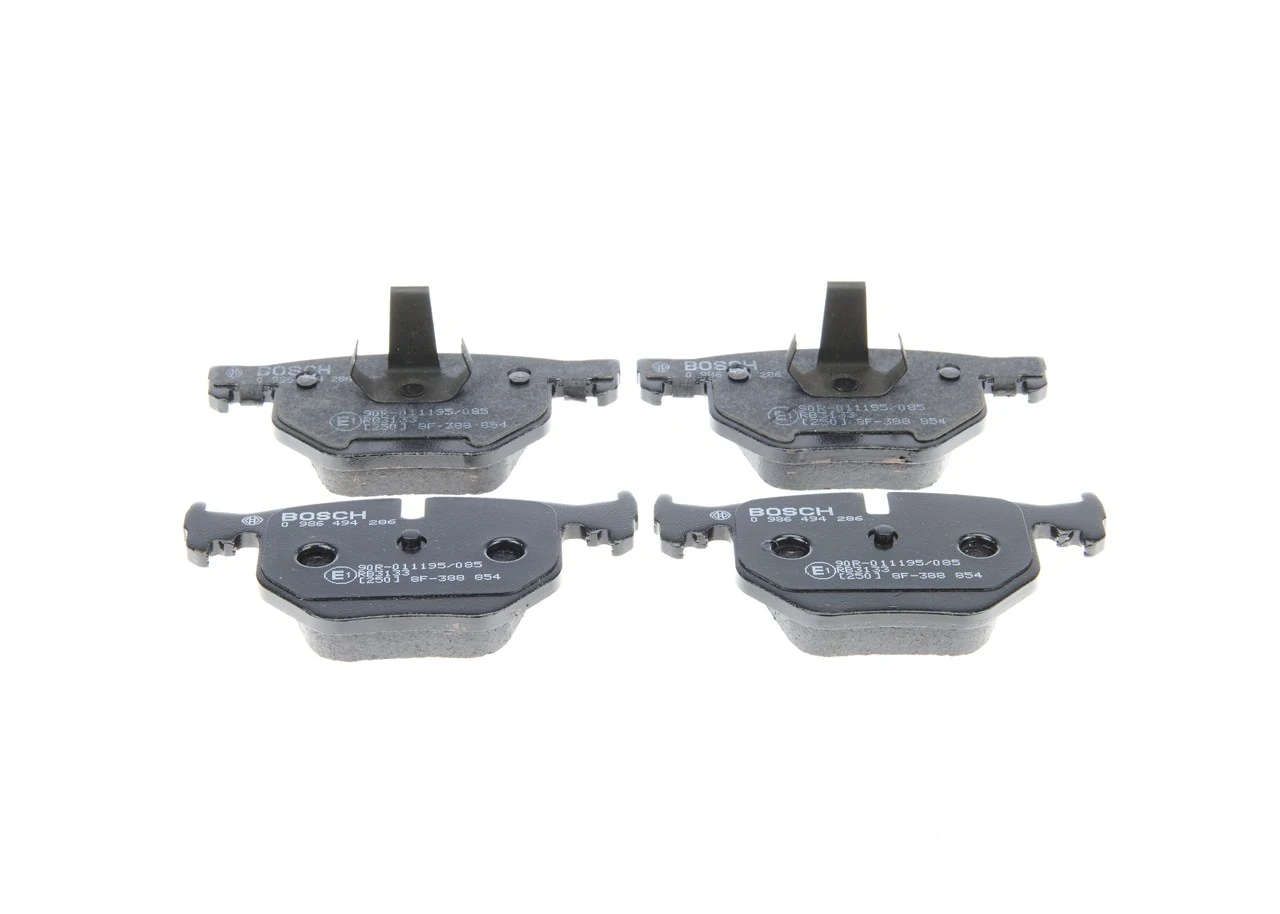 Задні гальмівні колодки Bosch 0986494286 ціна, від 42.19 USD